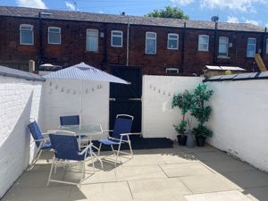 Rear yard- click for photo gallery